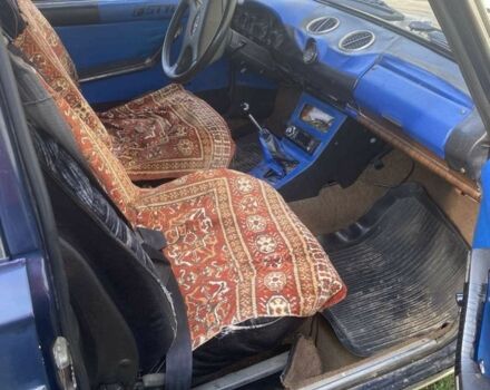 ВАЗ 2103 1986 в Коростене на Automoto.ua Синий ВАЗ 2103, объемом двигателя 1.3 л и пробегом 180 тыс. км за 1400 $, фото 1 на Automoto.ua