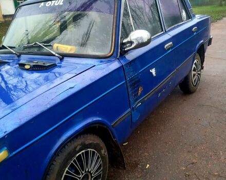 Синий ВАЗ 2103, объемом двигателя 1.3 л и пробегом 222 тыс. км за 300 $, фото 3 на Automoto.ua
