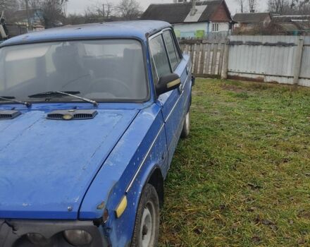 Синий ВАЗ 2103, объемом двигателя 1.3 л и пробегом 150 тыс. км за 332 $, фото 4 на Automoto.ua