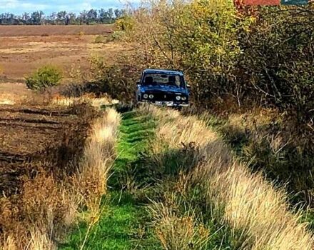 Синий ВАЗ 2103, объемом двигателя 1.5 л и пробегом 100 тыс. км за 300 $, фото 1 на Automoto.ua