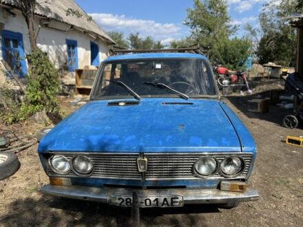 ВАЗ 2103 1975 у Запоріжжя на Automoto.ua Синій ВАЗ 2103, об'ємом двигуна 0 л та пробігом 1000 тис. км за 242 $, фото 1 на Automoto.ua