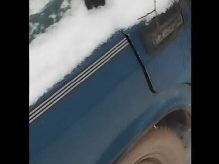 Синий ВАЗ 2103, объемом двигателя 1.3 л и пробегом 200 тыс. км за 622 $, фото 1 на Automoto.ua