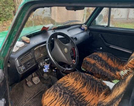 Зеленый ВАЗ 2103, объемом двигателя 0 л и пробегом 100 тыс. км за 358 $, фото 7 на Automoto.ua