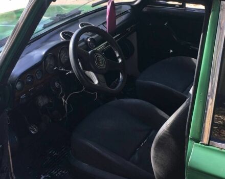 Зелений ВАЗ 2103, об'ємом двигуна 1.5 л та пробігом 1000 тис. км за 567 $, фото 3 на Automoto.ua