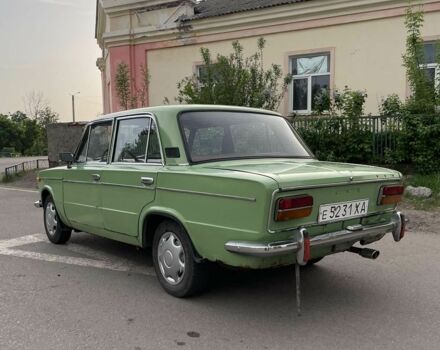 Зелений ВАЗ 2103, об'ємом двигуна 0 л та пробігом 13 тис. км за 878 $, фото 2 на Automoto.ua