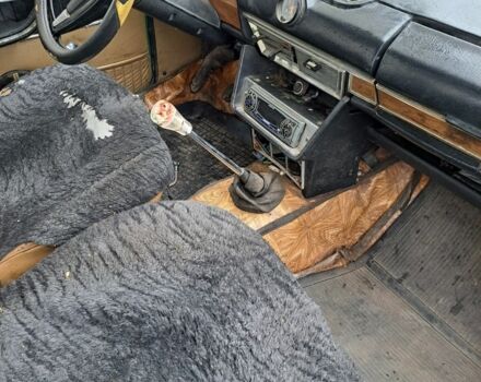 Зеленый ВАЗ 2103, объемом двигателя 0 л и пробегом 100 тыс. км за 700 $, фото 4 на Automoto.ua