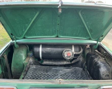 Зеленый ВАЗ 2103, объемом двигателя 1.5 л и пробегом 300 тыс. км за 600 $, фото 5 на Automoto.ua