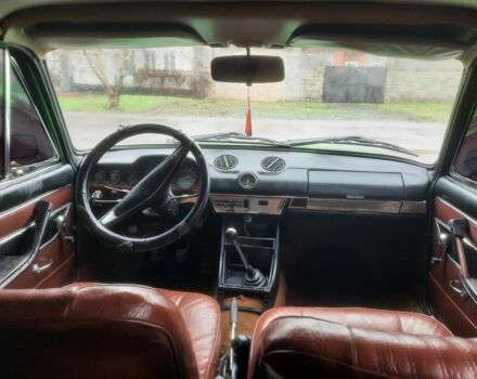 Зелений ВАЗ 2103, об'ємом двигуна 1.5 л та пробігом 43 тис. км за 426 $, фото 4 на Automoto.ua