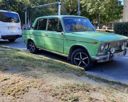 ВАЗ 2103 1982 в Днепре (Днепропетровске) на Automoto.ua Зеленый ВАЗ 2103, объемом двигателя 1.5 л и пробегом 179 тыс. км за 891 $, фото 1 на Automoto.ua