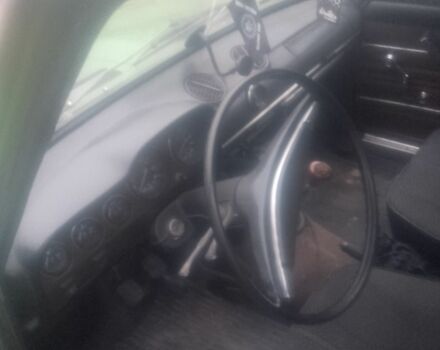 Зелений ВАЗ 2103, об'ємом двигуна 1.3 л та пробігом 1000 тис. км за 1072 $, фото 3 на Automoto.ua