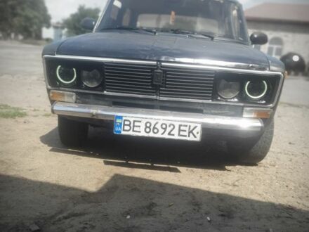 Зеленый ВАЗ 2103, объемом двигателя 1.5 л и пробегом 300 тыс. км за 400 $, фото 1 на Automoto.ua