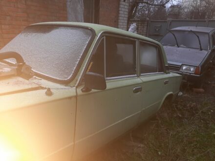 Зелений ВАЗ 2103, об'ємом двигуна 1.3 л та пробігом 1000 тис. км за 214 $, фото 1 на Automoto.ua