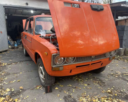 Помаранчевий ВАЗ 2103, об'ємом двигуна 1.5 л та пробігом 777 тис. км за 560 $, фото 3 на Automoto.ua