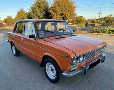 Оранжевый ВАЗ 2103, объемом двигателя 1.5 л и пробегом 145 тыс. км за 1000 $, фото 1 на Automoto.ua