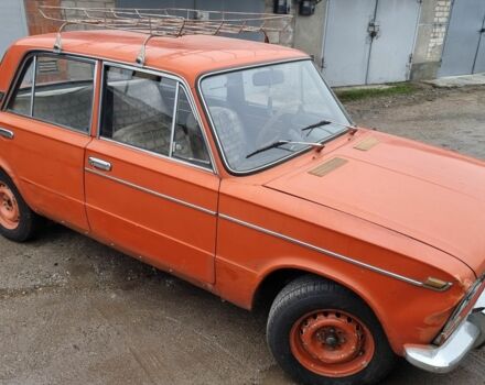 Оранжевый ВАЗ 2103, объемом двигателя 0 л и пробегом 32 тыс. км за 750 $, фото 2 на Automoto.ua