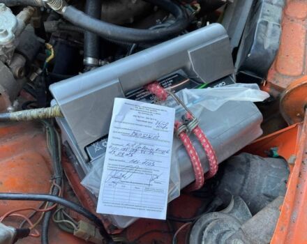 Оранжевый ВАЗ 2103, объемом двигателя 1.5 л и пробегом 145 тыс. км за 1000 $, фото 13 на Automoto.ua