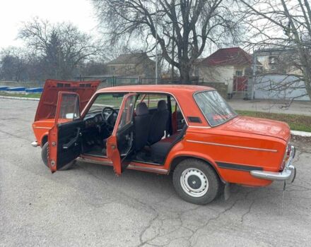 Помаранчевий ВАЗ 2103, об'ємом двигуна 1.5 л та пробігом 100 тис. км за 1150 $, фото 4 на Automoto.ua