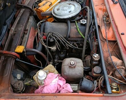 Оранжевый ВАЗ 2103, объемом двигателя 0 л и пробегом 180 тыс. км за 596 $, фото 7 на Automoto.ua