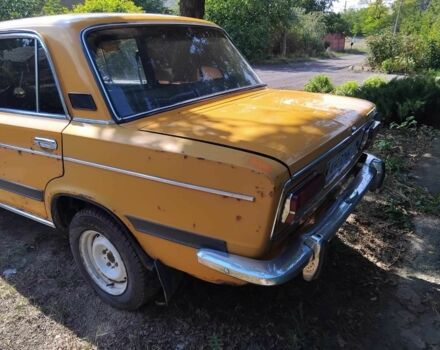 Оранжевый ВАЗ 2103, объемом двигателя 1.5 л и пробегом 150 тыс. км за 476 $, фото 3 на Automoto.ua