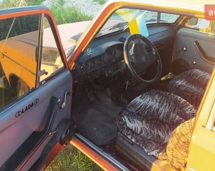 Оранжевый ВАЗ 2103, объемом двигателя 1.45 л и пробегом 160 тыс. км за 571 $, фото 6 на Automoto.ua