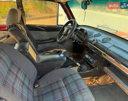 Помаранчевий ВАЗ 2103, об'ємом двигуна 1.5 л та пробігом 120 тис. км за 600 $, фото 3 на Automoto.ua