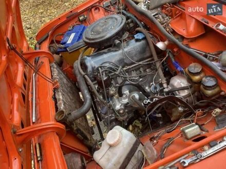 Помаранчевий ВАЗ 2103, об'ємом двигуна 1.5 л та пробігом 777 тис. км за 560 $, фото 1 на Automoto.ua