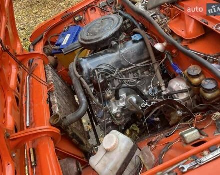 Оранжевый ВАЗ 2103, объемом двигателя 1.5 л и пробегом 777 тыс. км за 560 $, фото 1 на Automoto.ua