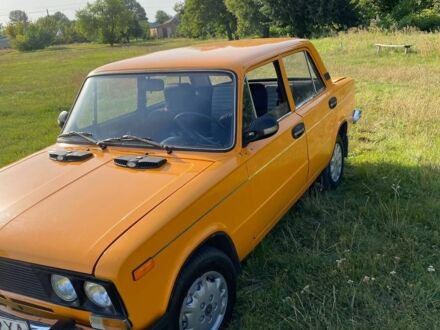 Оранжевый ВАЗ 2103, объемом двигателя 1.3 л и пробегом 777 тыс. км за 1000 $, фото 1 на Automoto.ua