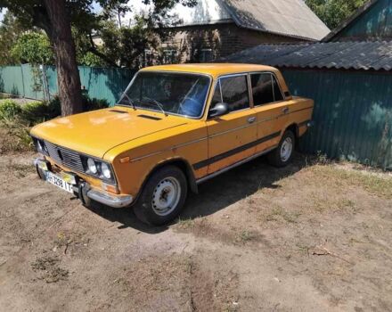 Оранжевый ВАЗ 2103, объемом двигателя 1.5 л и пробегом 150 тыс. км за 476 $, фото 1 на Automoto.ua