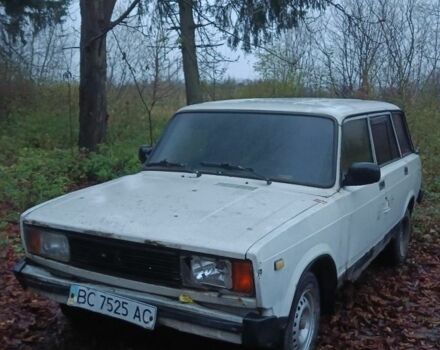 Белый ВАЗ 2104, объемом двигателя 1 л и пробегом 87 тыс. км за 310 $, фото 2 на Automoto.ua