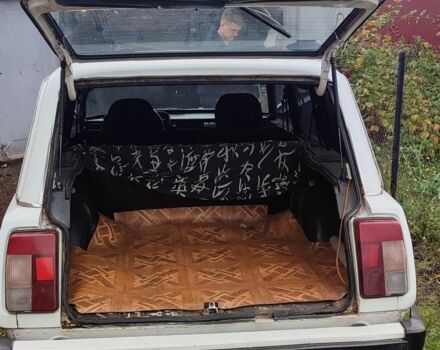 Белый ВАЗ 2104, объемом двигателя 0 л и пробегом 130 тыс. км за 707 $, фото 2 на Automoto.ua