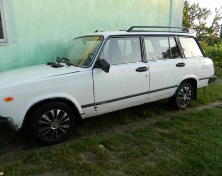 Белый ВАЗ 2104, объемом двигателя 1.3 л и пробегом 100 тыс. км за 843 $, фото 1 на Automoto.ua