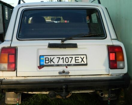 Белый ВАЗ 2104, объемом двигателя 1.3 л и пробегом 100 тыс. км за 843 $, фото 2 на Automoto.ua