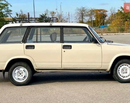 Белый ВАЗ 2104, объемом двигателя 1.29 л и пробегом 250 тыс. км за 999 $, фото 7 на Automoto.ua