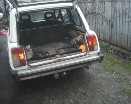 Белый ВАЗ 2104, объемом двигателя 0 л и пробегом 92 тыс. км за 1200 $, фото 2 на Automoto.ua