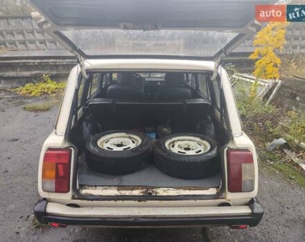 Білий ВАЗ 2104, об'ємом двигуна 1.5 л та пробігом 80 тис. км за 450 $, фото 12 на Automoto.ua