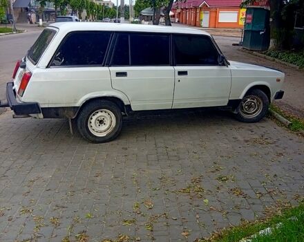 Белый ВАЗ 2104, объемом двигателя 1.5 л и пробегом 300 тыс. км за 700 $, фото 2 на Automoto.ua