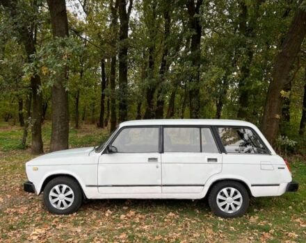 Белый ВАЗ 2104, объемом двигателя 1.5 л и пробегом 75 тыс. км за 1408 $, фото 2 на Automoto.ua