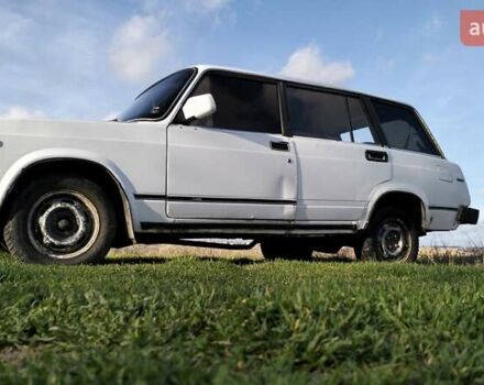 Белый ВАЗ 2104, объемом двигателя 1.5 л и пробегом 150 тыс. км за 850 $, фото 2 на Automoto.ua