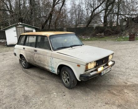 Белый ВАЗ 2104, объемом двигателя 1.5 л и пробегом 100 тыс. км за 650 $, фото 5 на Automoto.ua