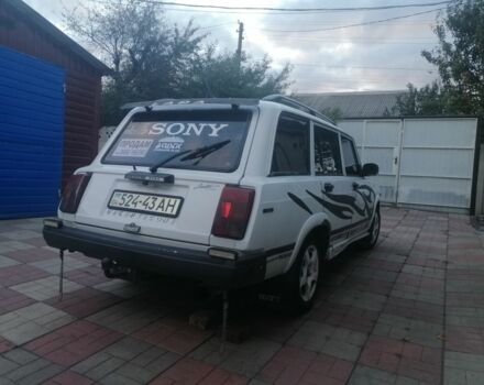 Белый ВАЗ 2104, объемом двигателя 2 л и пробегом 13 тыс. км за 1500 $, фото 1 на Automoto.ua