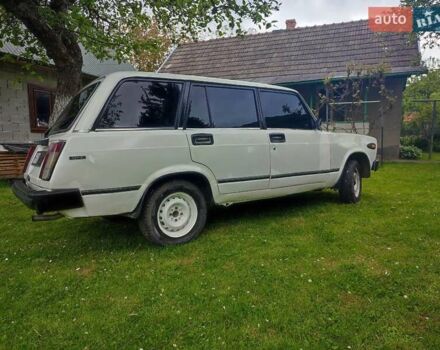 Белый ВАЗ 2104, объемом двигателя 1.5 л и пробегом 21 тыс. км за 700 $, фото 3 на Automoto.ua