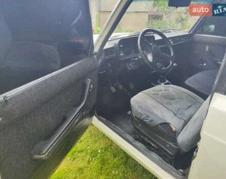 Белый ВАЗ 2104, объемом двигателя 1.5 л и пробегом 21 тыс. км за 700 $, фото 5 на Automoto.ua