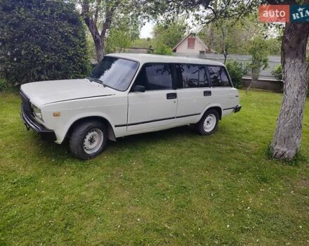 Белый ВАЗ 2104, объемом двигателя 1.5 л и пробегом 21 тыс. км за 700 $, фото 1 на Automoto.ua