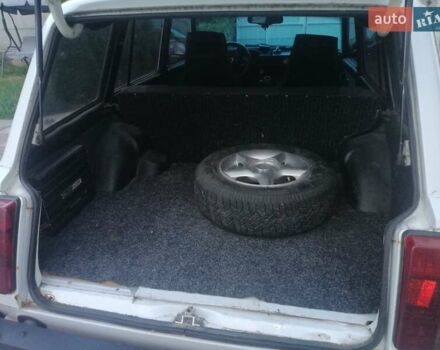 Белый ВАЗ 2104, объемом двигателя 2 л и пробегом 13 тыс. км за 1500 $, фото 2 на Automoto.ua