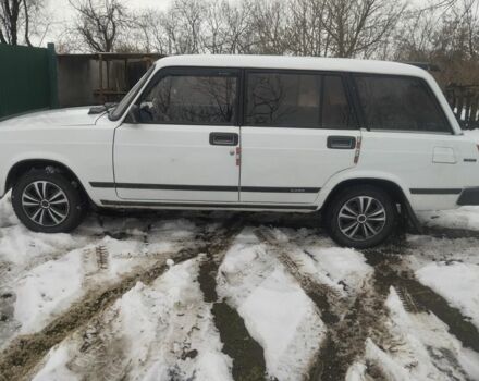 Белый ВАЗ 2104, объемом двигателя 1.5 л и пробегом 75 тыс. км за 35000 $, фото 2 на Automoto.ua
