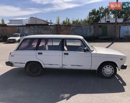 ВАЗ 2104 1992 в Киеве на Automoto.ua Белый ВАЗ 2104, объемом двигателя 1.45 л и пробегом 120 тыс. км за 900 $, фото 4 на Automoto.ua