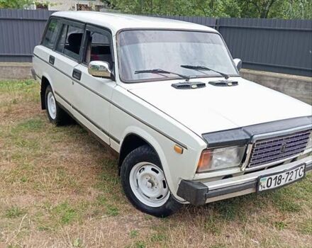 Белый ВАЗ 2104, объемом двигателя 1.6 л и пробегом 84 тыс. км за 1150 $, фото 1 на Automoto.ua