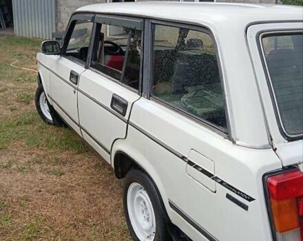 Белый ВАЗ 2104, объемом двигателя 1.6 л и пробегом 84 тыс. км за 1150 $, фото 3 на Automoto.ua