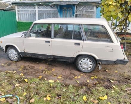 Белый ВАЗ 2104, объемом двигателя 0 л и пробегом 200 тыс. км за 600 $, фото 1 на Automoto.ua
